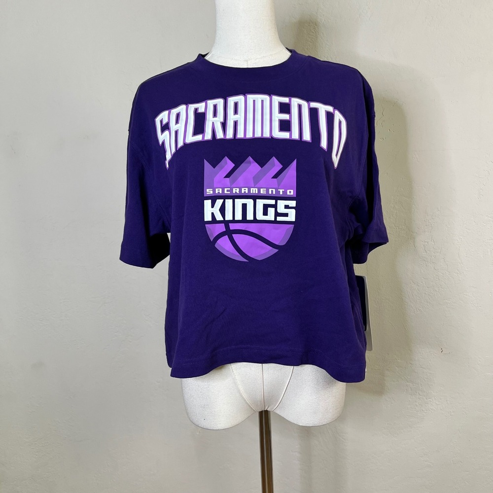 Sacramento Kings 47 Brand T-Shirt Women Size M Purple New NBA Basketball Tee